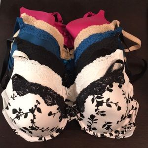 6 Maidenform Bras